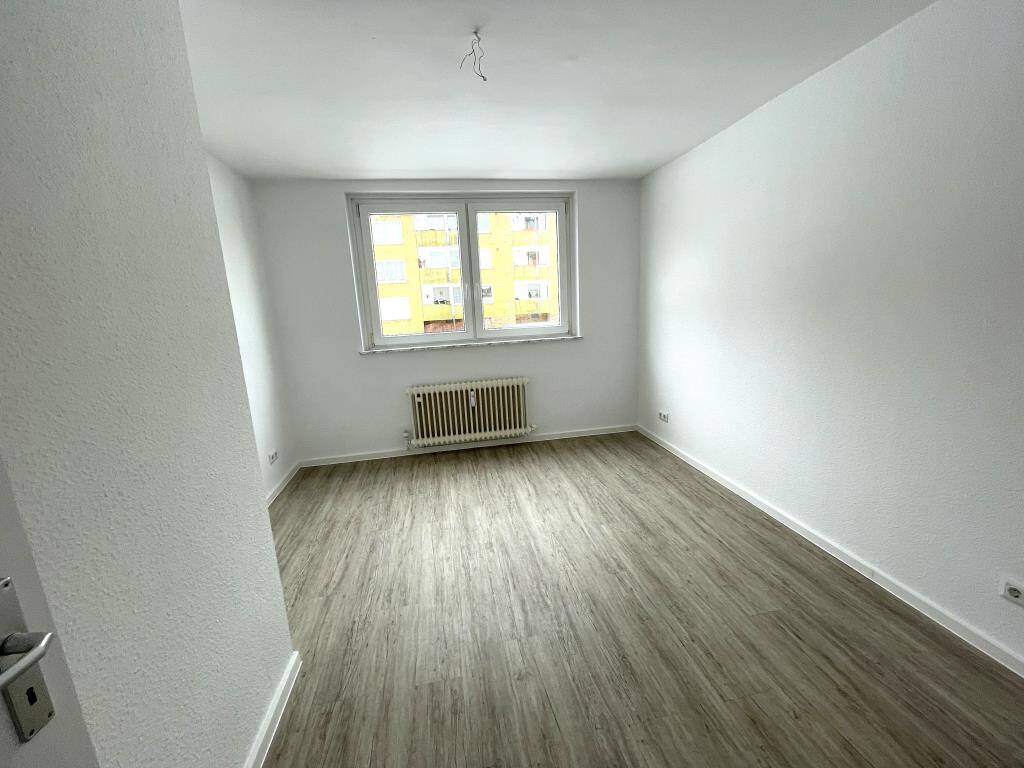 Charmante 3-Zimmer-Etagenwohnung in Wolfsburg 64 m² mit Dusche und Vinylboden – Wolfsburg – Vorschaubild 5