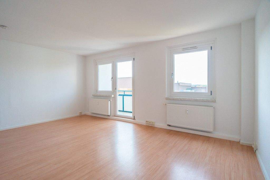 3-Raum-Wohnung mit Balkon auf dem südlichen Sonnenberg – Chemnitz – Vorschaubild 3