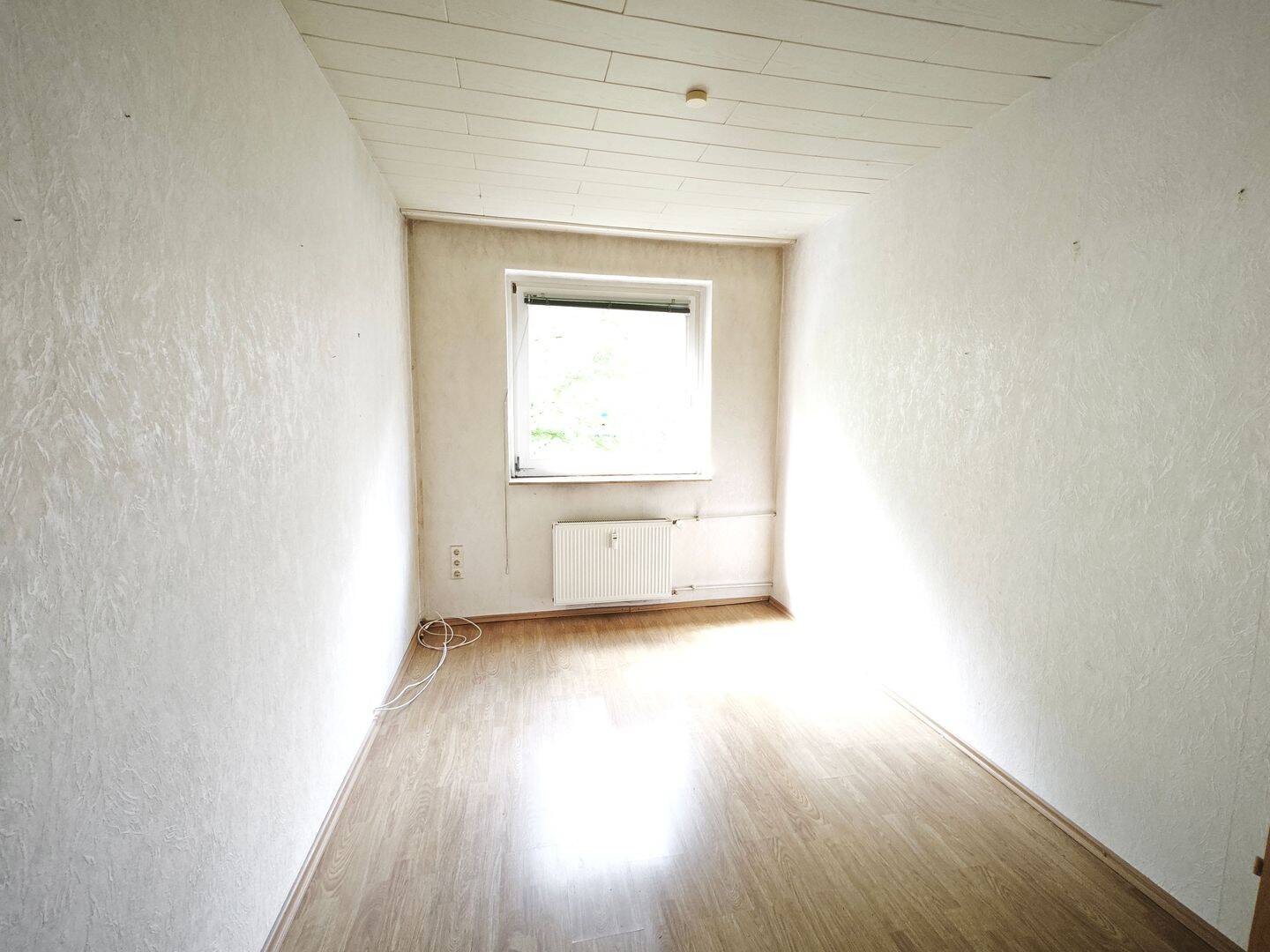 4-ZKB Wohnung mit Balkon in ruhiger Lage im Struthbachweg in Nord-Holland – Kassel – Vorschaubild 4