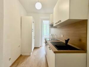 ERSTBEZUG NACH RENOVIERUNG | Stilvolle 3,5-Zimmer-Altbauwohnung mit Wintergarten & neuer Einbauküche – 4315 Leipzig – Vorschaubild 6