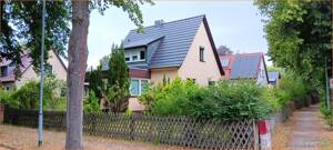 Gepflegtes Einfamilienhaus mit Garten in ruhiger grüner Umgebung in Schöneiche zu verkaufen