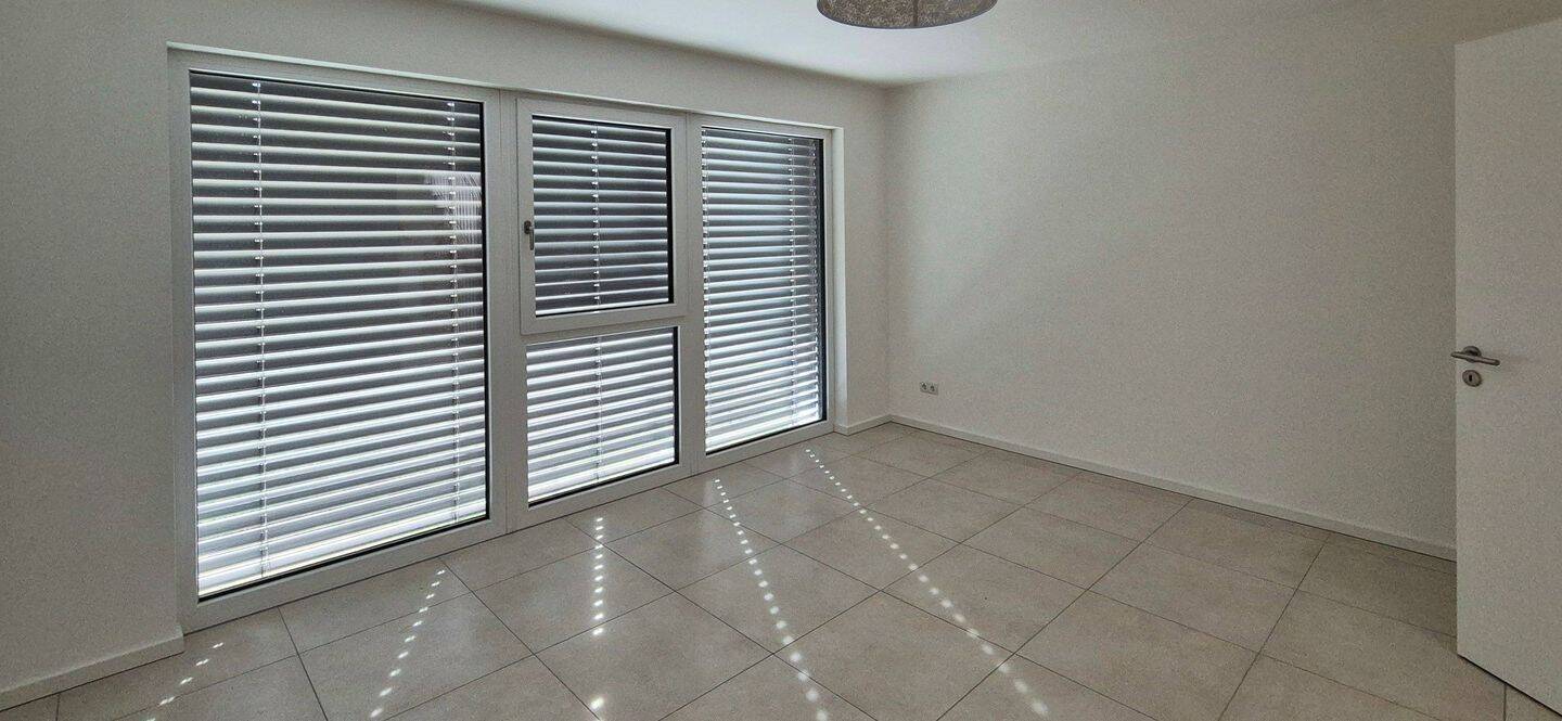 Reiheneckhaus mit Dachterrasse – Essenbach – Vorschaubild 7