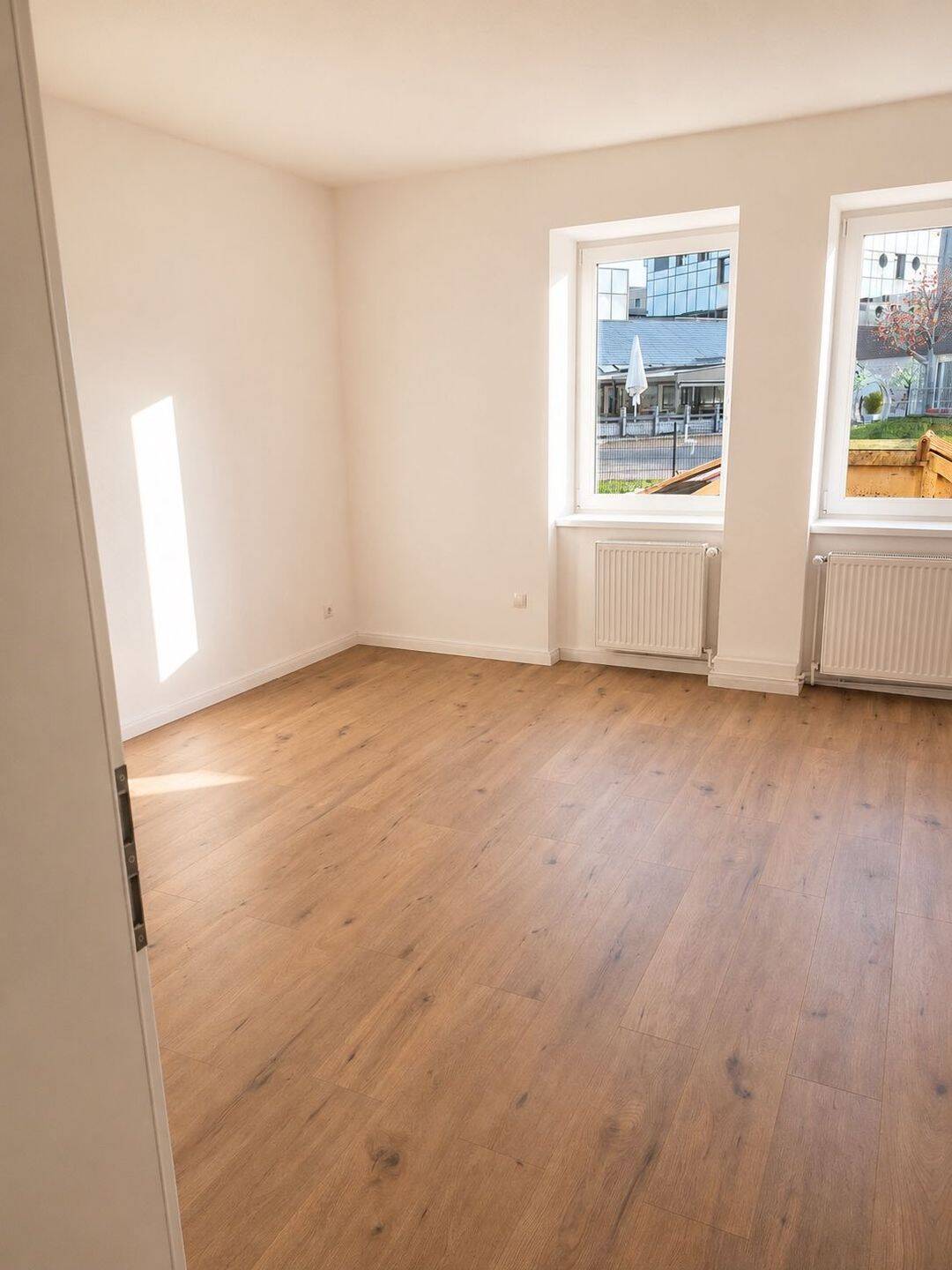 Hochwertig sanierte 2-Zi-Wohnung mit EBK in Magdeburg – Magdeburg – Vorschaubild 3