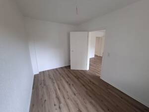 Modernisierte 2,5 Zimmerwohnung zur Miete in Lübeck -Wentzel Dr. – 23566 Lübeck – Vorschaubild 4
