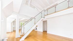 Wohnen über den Dächern - Exklusive Atelierwohnung mit Galerie und Kamin – 44137 Dortmund – Vorschaubild 2