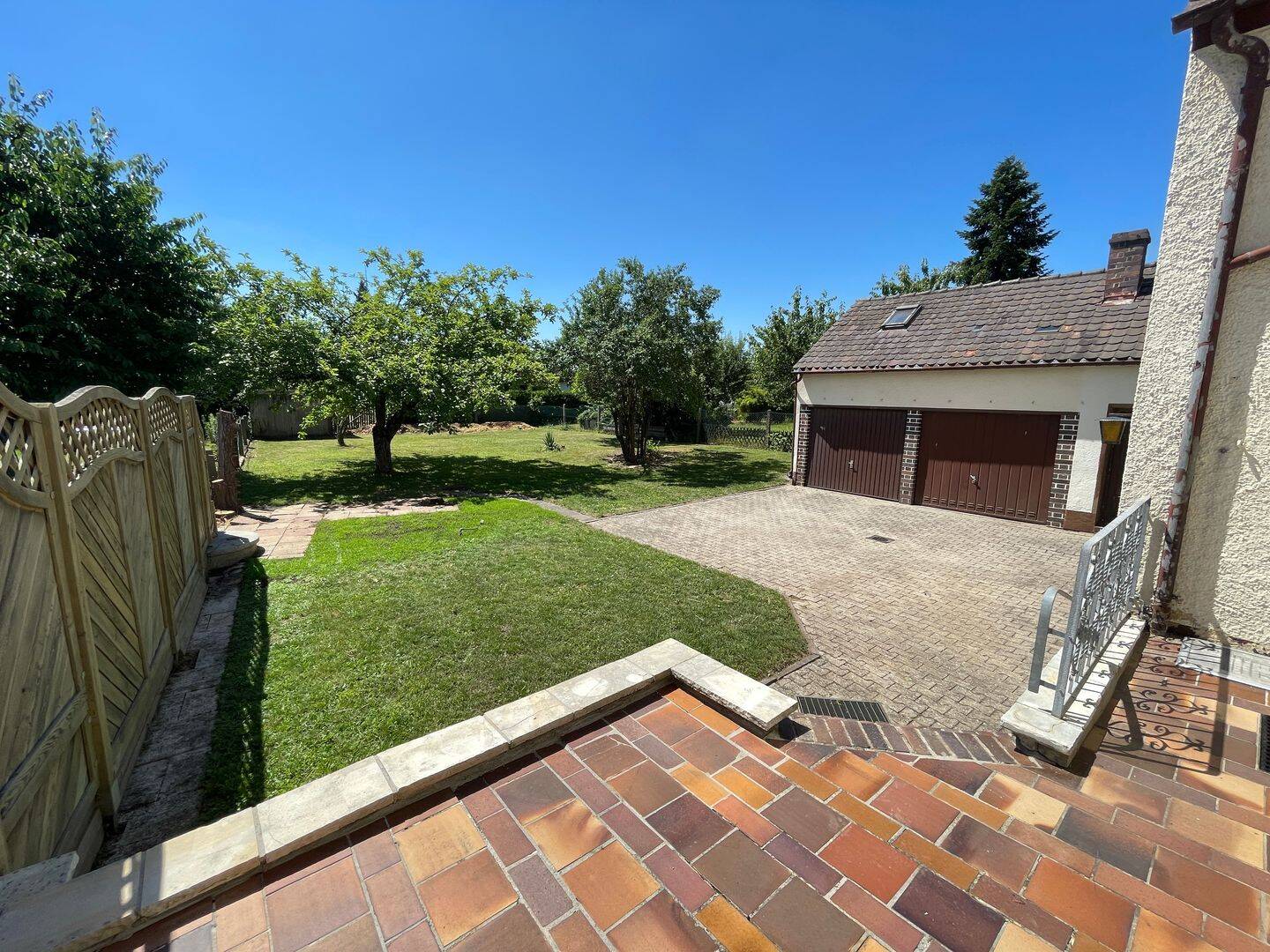 Provisionsfrei - Tolles Grundstück mit Haus für Handwerker – Oberasbach – Bild 1 von 9