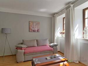 (EF0780_M) Dresden: Innere Altstadt, möbliertes 2-Zi-City-Apartment mit WLAN, Service, Loggia, TG-Stellplatz möglich – 1067 Dresden – Vorschaubild 3