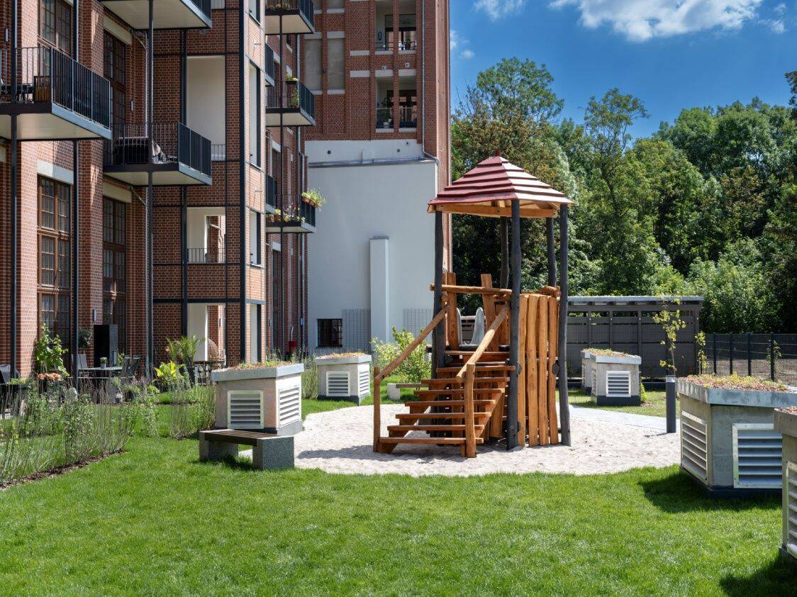 //Modern Wohnen in eh. Fabrikgebäude * 2 Zimmer * EBK * Aufzug// – Leipzig – Vorschaubild 5