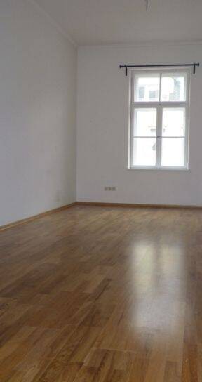 Gepflegte 3-Zimmer-Altbauwohnung im Gärtnerplatzviertel – München – Vorschaubild 2