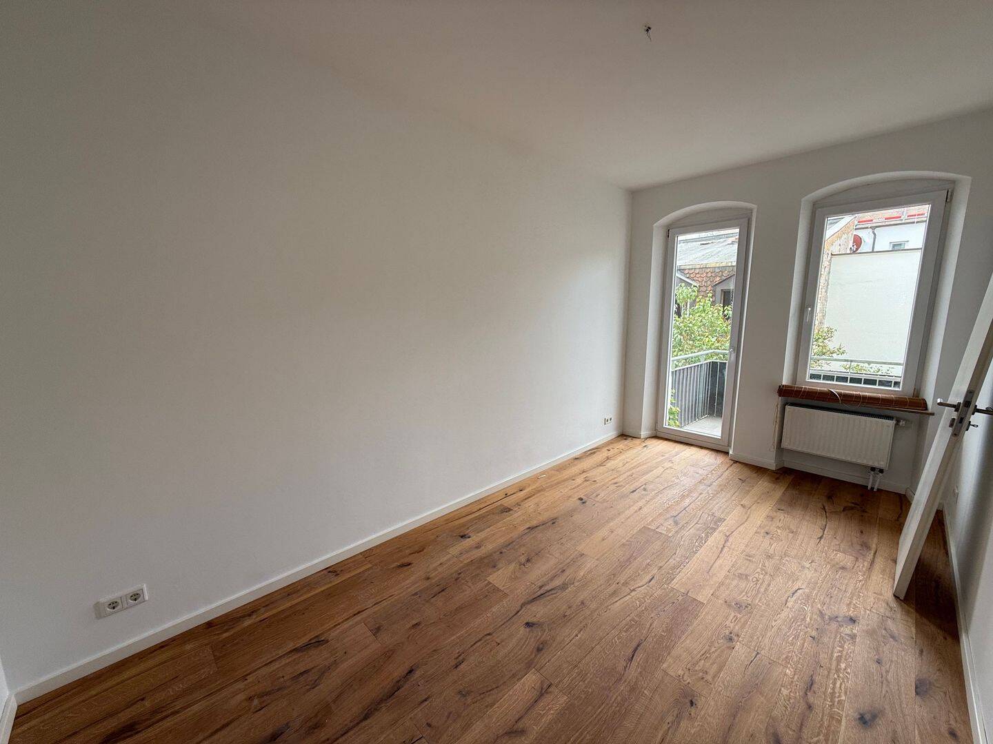 ++Provisionsfrei++ FREI: Moderne 5-Zimmer-Wohnung. mit Sonnenbalkon – Nürnberg – Vorschaubild 6
