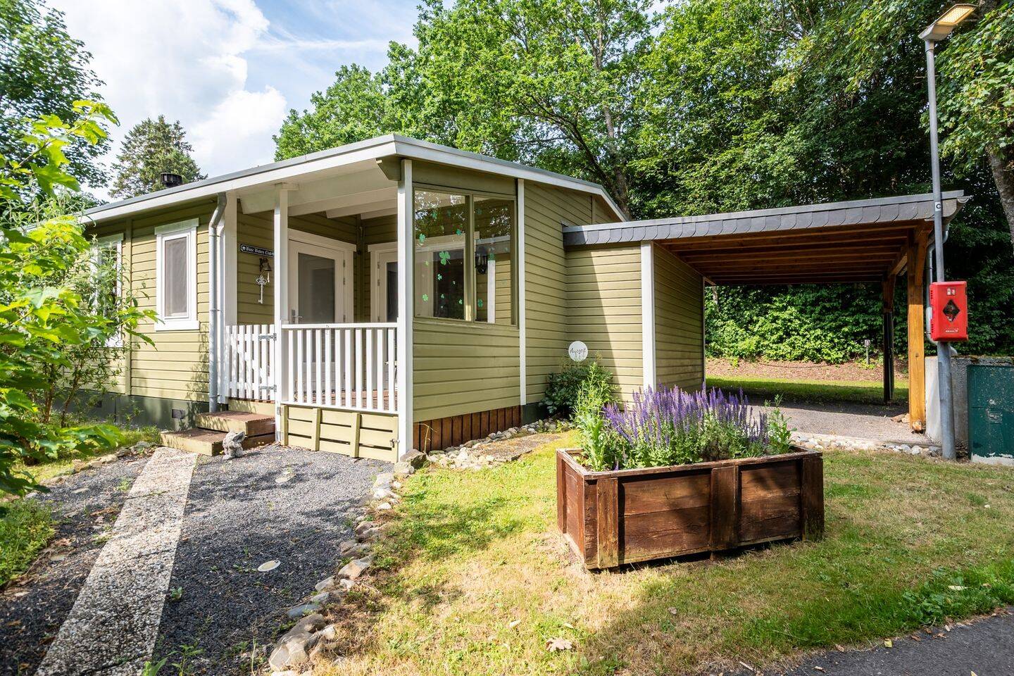 Ferienhaus im Schwedenstil im Landal Park Stadtkyll I 2 Veranden I Carport I PROVISIONSFREI