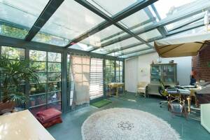 Luxusloft mit Wintergarten, Dachterrasse & grünem Innenhof - Nähe Wilhelmsplatz – 63065 Offenbach am Main – Vorschaubild 5