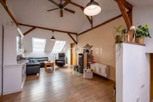 Familienfreundlich | 4 Zimmer | Kamin | Hof | Stellplatz – 55246 Wiesbaden – Vorschaubild 2