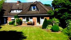 3 ZIMMER, CA.199m² WOHN-NUTZFLÄCHE-RÖNNEBURG-TRAUM LAGE- GARTEN – 21079 Hamburg – Vorschaubild 2