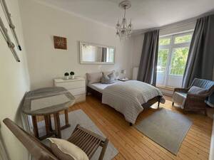 Furnished House with 3 bedrooms & 2 bath