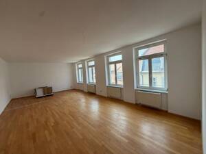 Neu sanierte 3 Raumwohnung mit Balkon in der Altstadt ab 01. September zu vermieten – 99084 Erfurt – Vorschaubild 2