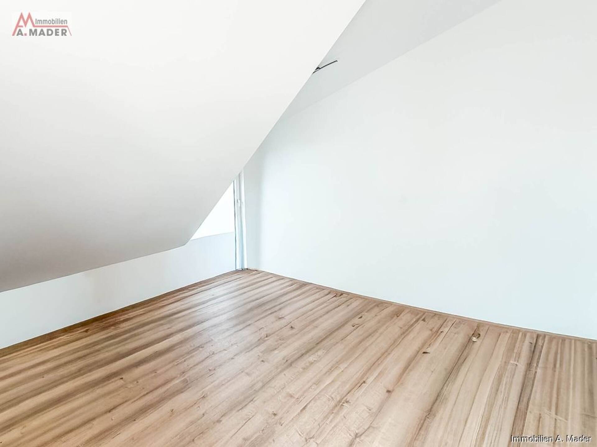 Dachgeschosswohnung in 86692 Münster mit 76,31 m² kaufen