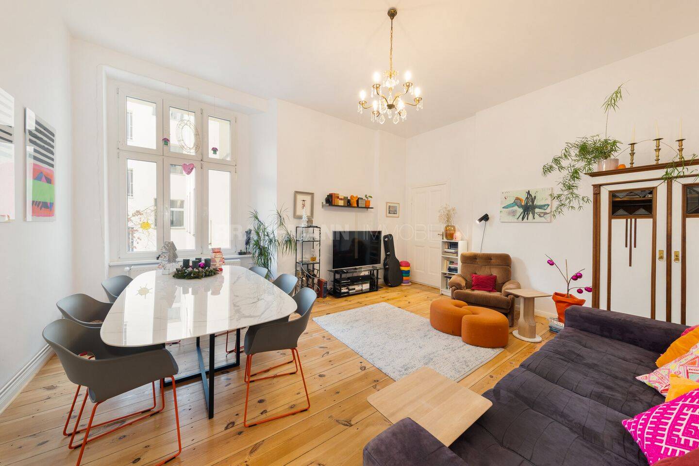 Nur noch ein Schritt zu Ihrem neuen Zuhause in Charlottenburg – Berlin – Vorschaubild 3