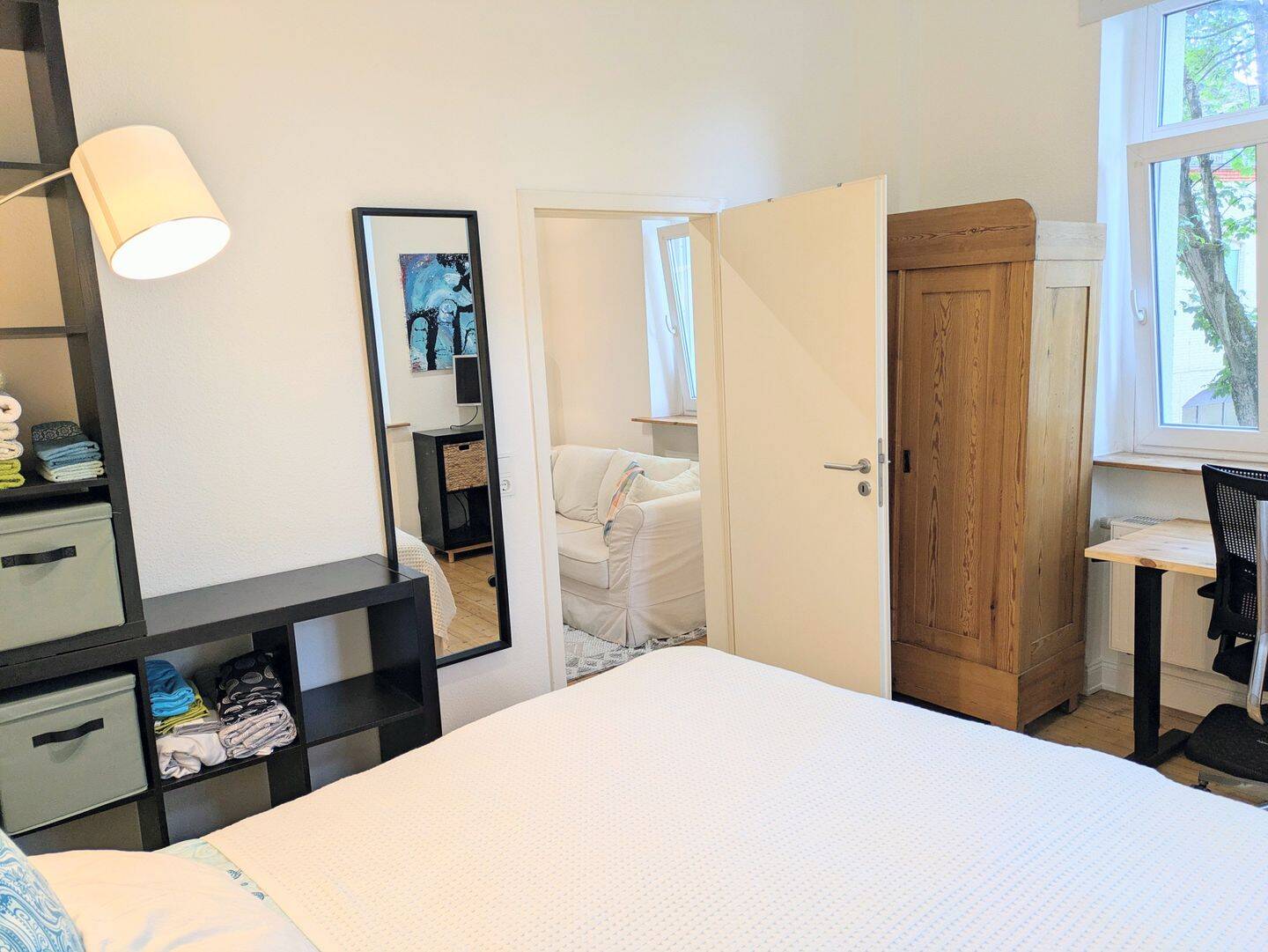 Altbau trifft Moderne - zentral und optimal gelegene Wohnung - hell, ruhig, sicher