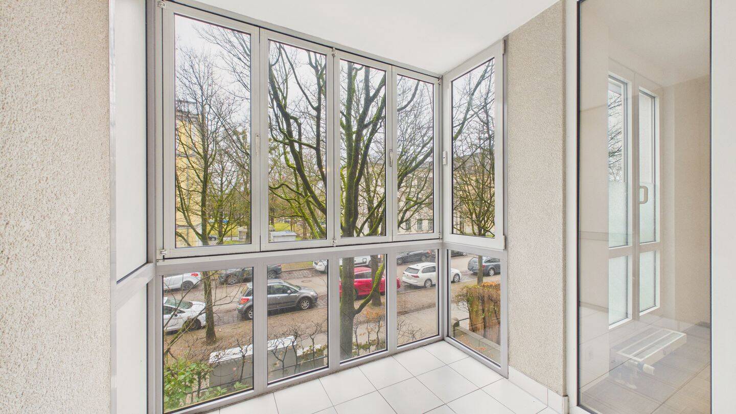 HEGERICH: Gemütliche 2-Zimmer-Wohnung mit Blick ins Grüne in Top-Lage nahe Olympiapark – München – Vorschaubild 5
