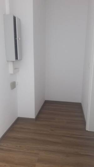 Charmante 1 Raum-Wohnung im Erdgeschoss – 18437 Stralsund – Vorschaubild 3