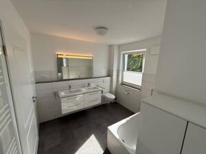 Exklusive 3-Zimmer-Neubauwohnung in begehrter Lage von Oldenburg – 26131 Oldenburg – Vorschaubild 8