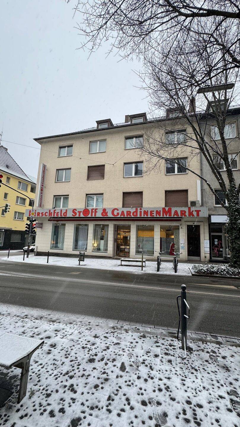 Grosszügige 2 Zimmer Wohnung mit großer Dachterrasse zu vermieten