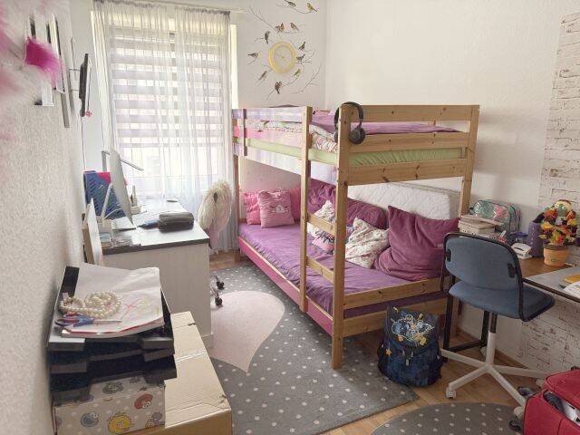 Familienfreundliche 4-Zimmer-Wohnung mit großzügigem Wohnbereich in begehrter Lage von Düsseldorf-Düsseltal – Düsseldorf – Vorschaubild 5