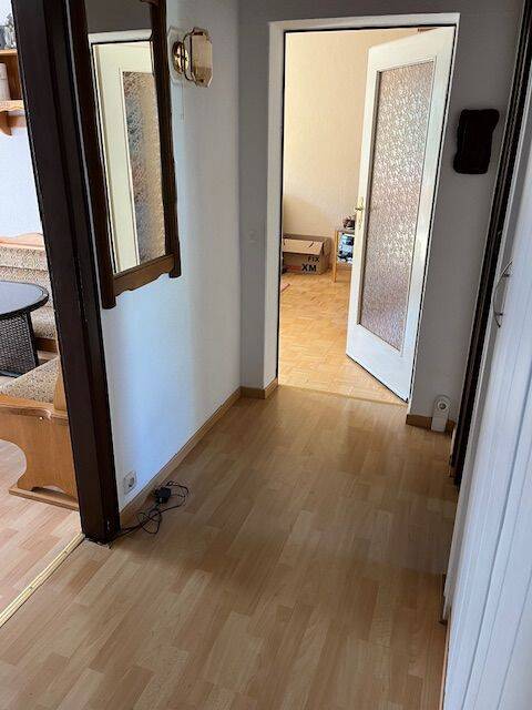gemütliche 3-Raumwohnung mit Einbauküche und Stellplatz – Chemnitz – Vorschaubild 4