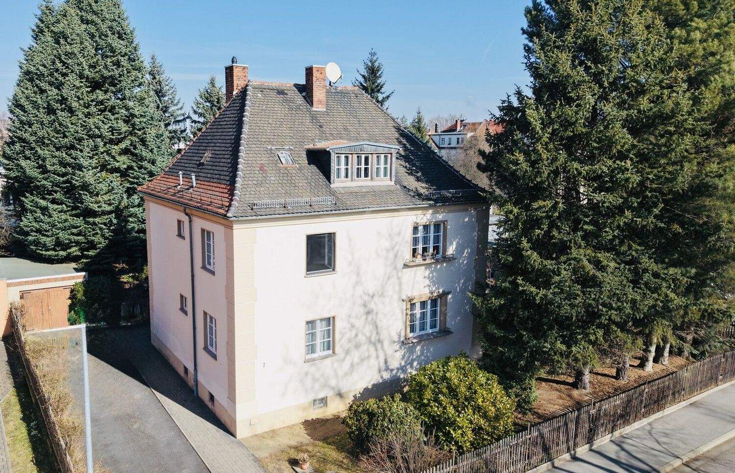 Charmantes Zweifamilienhaus in Zittau – Zittau – Bild 1 von 9