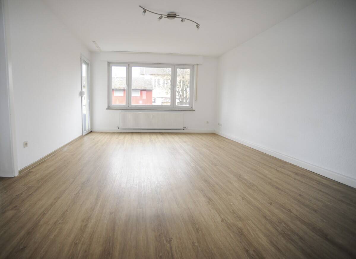 Anschauen - verlieben - einziehen: Sanierte 3 Zi Wohnung in S-Stammhein! – Stuttgart – Vorschaubild 4