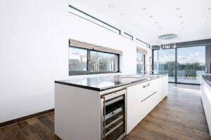 Luxuriös ausgestattete Villa in gesuchter Lage – 60438 Frankfurt am Main – Vorschaubild 4