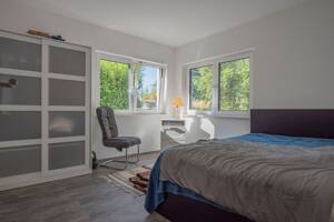 Ein Zuhause mit außergewöhnlichen Möglichkeiten - stilvolles Zweifamilienhaus in Frankfurt-Harheim – 60437 Frankfurt am Main – Vorschaubild 5