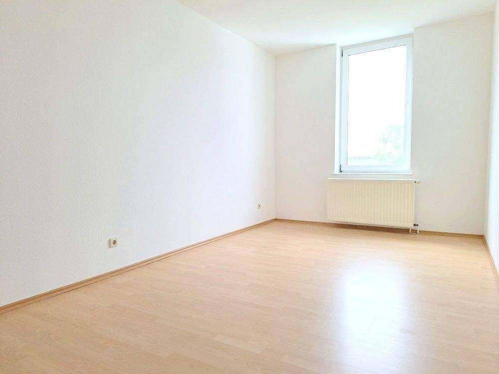 !! 3-Zimmer-Dachgeschosswohnung mit Laminat !! – Chemnitz – Vorschaubild 7