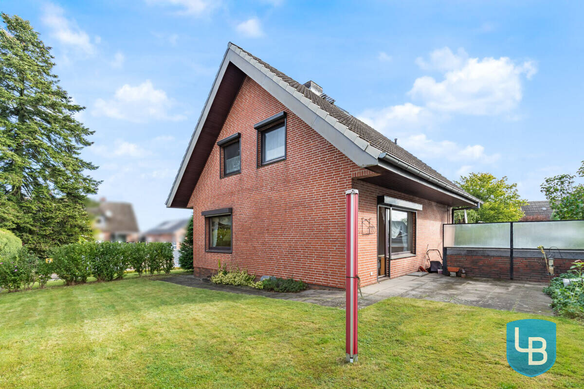 Ihr neues Zuhause: Ein Haus voller Möglichkeiten und Familienglück – Bad Oldesloe – Bild 1 von 9