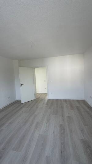 Wohnung zu Vermieten – 84579 Unterneukirchen – Vorschaubild 2
