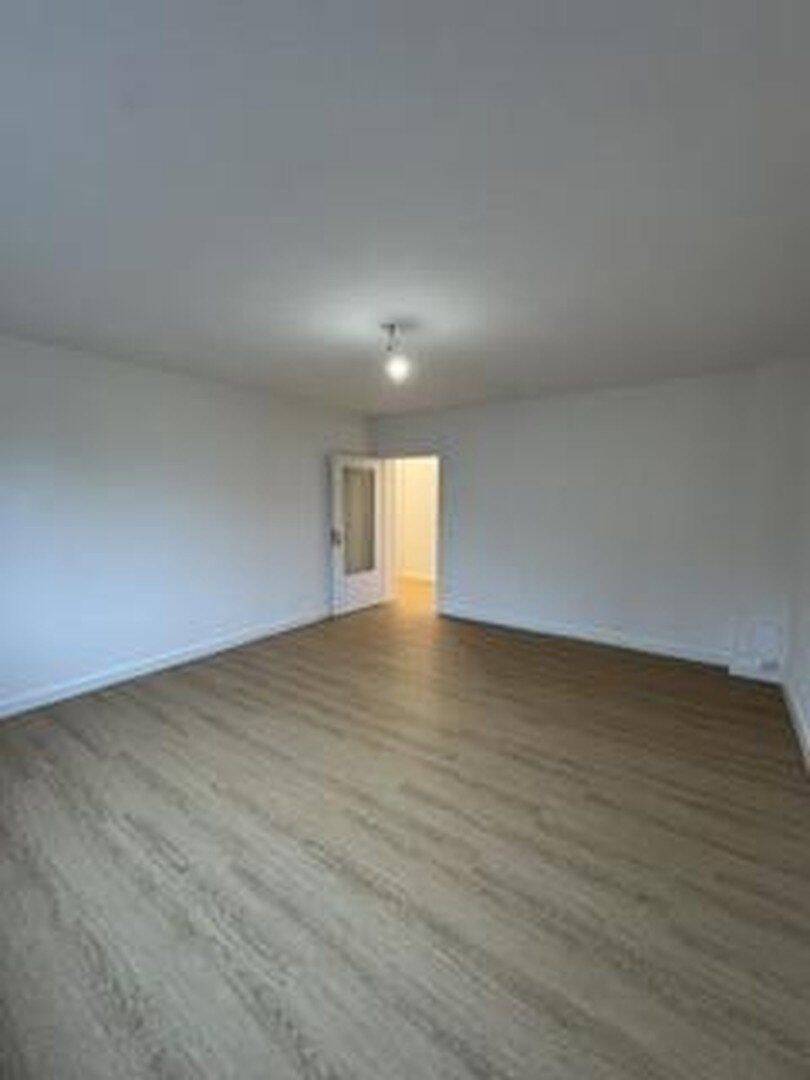 Helle 3 Zimmerwohnung in Hannover Ahlem frisch renoviert mit Einbauküche und KFZ Stellplatz – Hannover – Vorschaubild 6