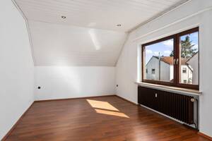 Charmantes Zweifamilienhaus mit Entwicklungspotenzial - ideal für Eigennutzer und Kapitalanleger – 28309 Bremen – Vorschaubild 5