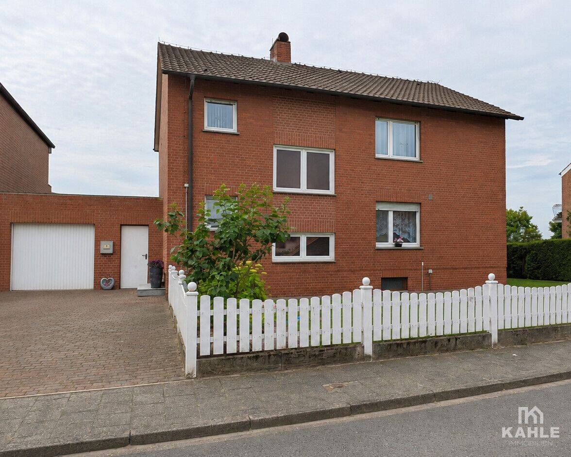 Kaufobjekt: Wohnhaus XL für eine oder zwei Familien in grüner Lage von Sassenberg-Füchtorf