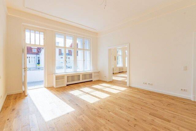 ?? Luxuriöse Altbau-Perle am Ku'damm - Lichdurchflutete 3 Zi Whg mit Lift, Süd-Blk & Warendorf Küche – Berlin – Vorschaubild 3