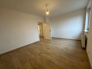 Tolle 2-Zimmer-Balkonwohnung mit Laminat und Tapeten – 47167 Duisburg – Vorschaubild 9