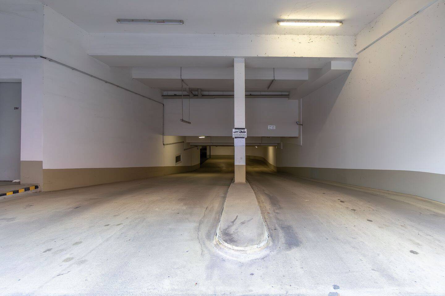 Modernes Wohnen in Friedrichshain: Freie 4-Zi.-ETW, 2 Bäder, 2 Balkone, Tiefgaragenstellplatz – Berlin – Vorschaubild 7