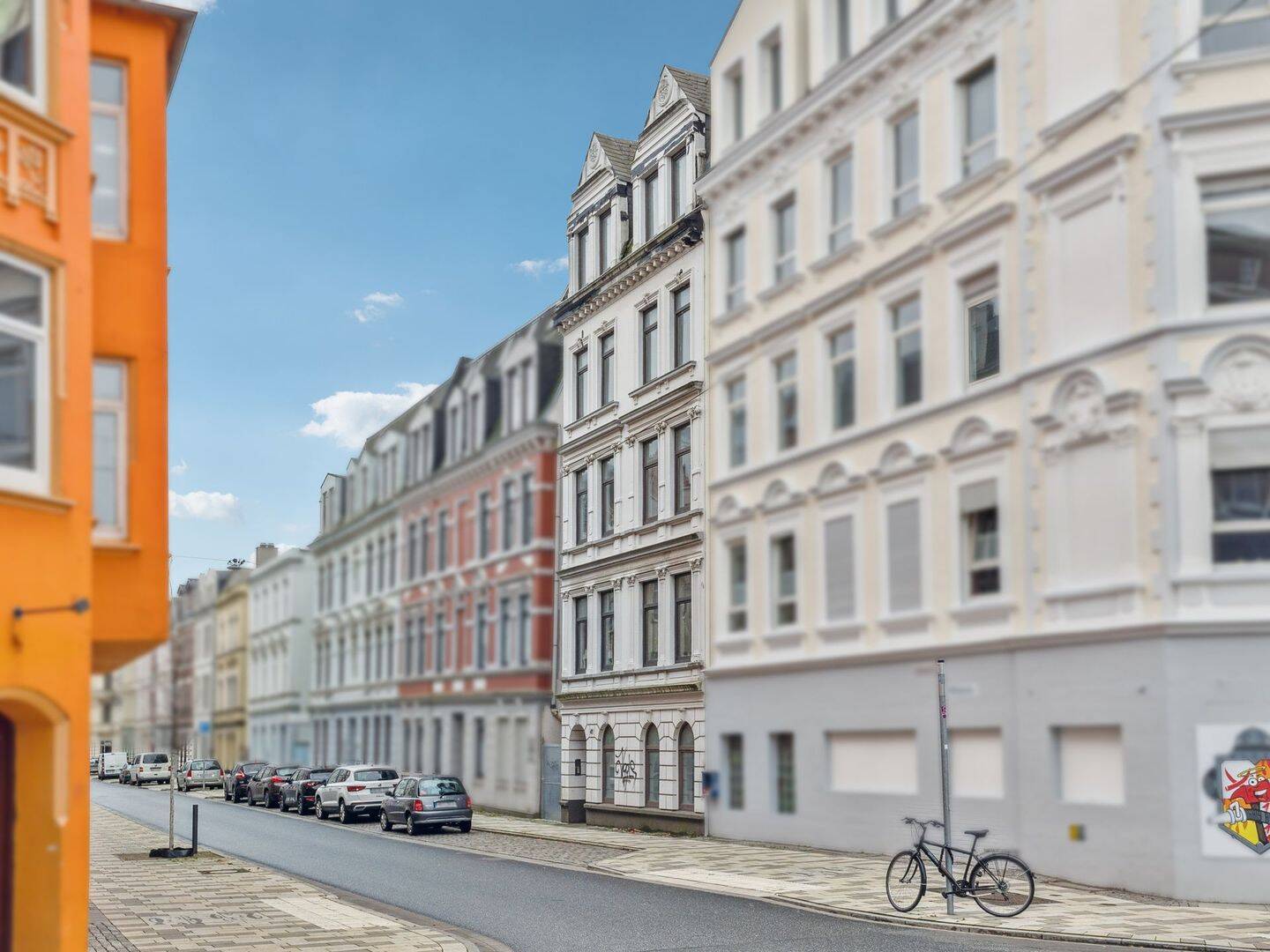 Langjährig vermietete 2-Zimmer-Altbauwohnung in Bremerhaven