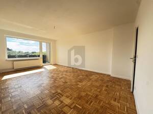 GANZ OBEN MIT HERRLICHEM SONNENBALKON – 23562 Lübeck – Vorschaubild 3