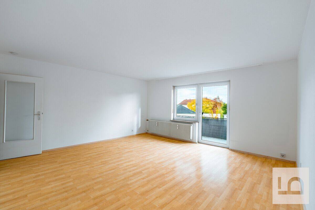 Großzügiges 3-Fam.haus mit 2 freien 102 qm Wohnungen, Bj.61, teilren., Garage, Ingolstadt-Mailing – Ingolstadt – Vorschaubild 6
