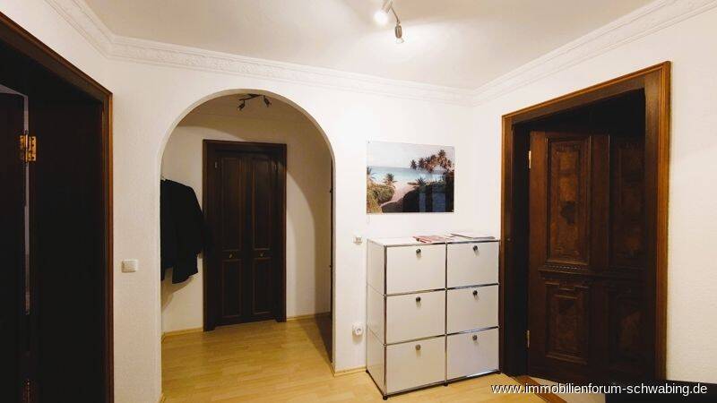 Sofort verfügbare 2-Zimmer-Wohnung in aller bester Lage am Englischen Garten zu verkaufen! – München – Vorschaubild 5