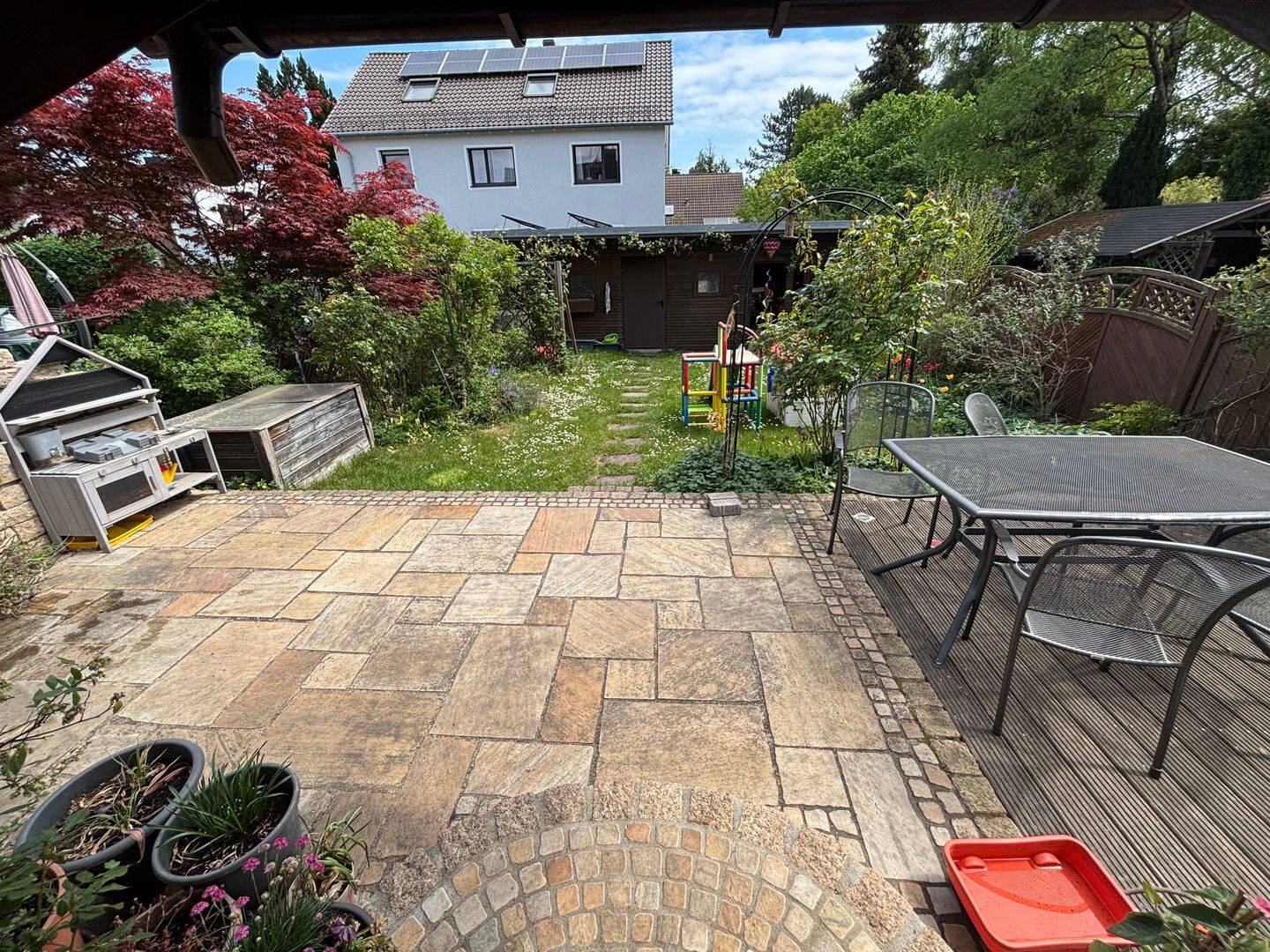 Reihenmittelhaus mit Garten