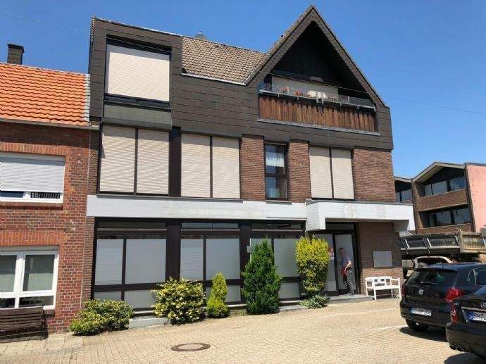 Wohn und Geschäftshaus in Erkelenz Golkrath – Erkelenz – Bild 1 von 9