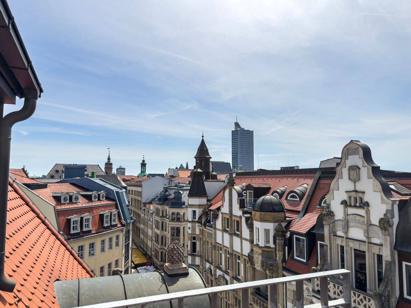 Exklusives Wohnen - EBK | Dachterrasse | Bad en Suite - Maisonette Wohnung im Lipsia Haus – Leipzig – Vorschaubild 9