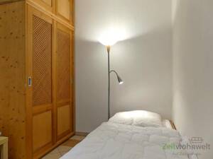 (EF0444_M) Dresden: Südvorstadt-West, ruhige Souterrain-Villenwohnung mit Fußbodenheizung und Kamin, Terrasse, WLAN – 1069 Dresden – Vorschaubild 6